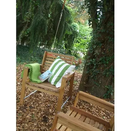 With 2 Bedrooms *
